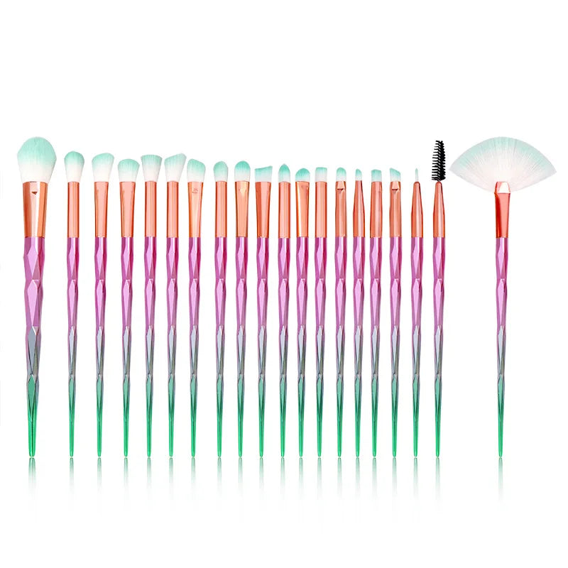 Kit de Pincéis C/ 20 Unidades Diamond Transparentes - Glamour e Precisão para Seu Ritual de Beleza