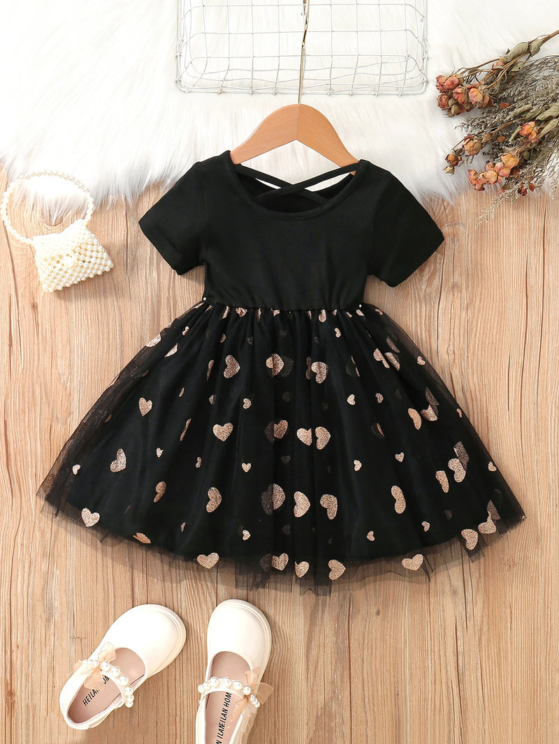 Vestido Infantil Casual de Verão com Estampa de Corações – Estilo Fofo para Meninas de 3 a 6 Anos